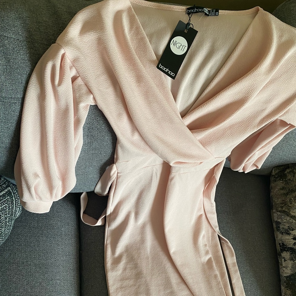 BRAND NEW bodycon dress NWT